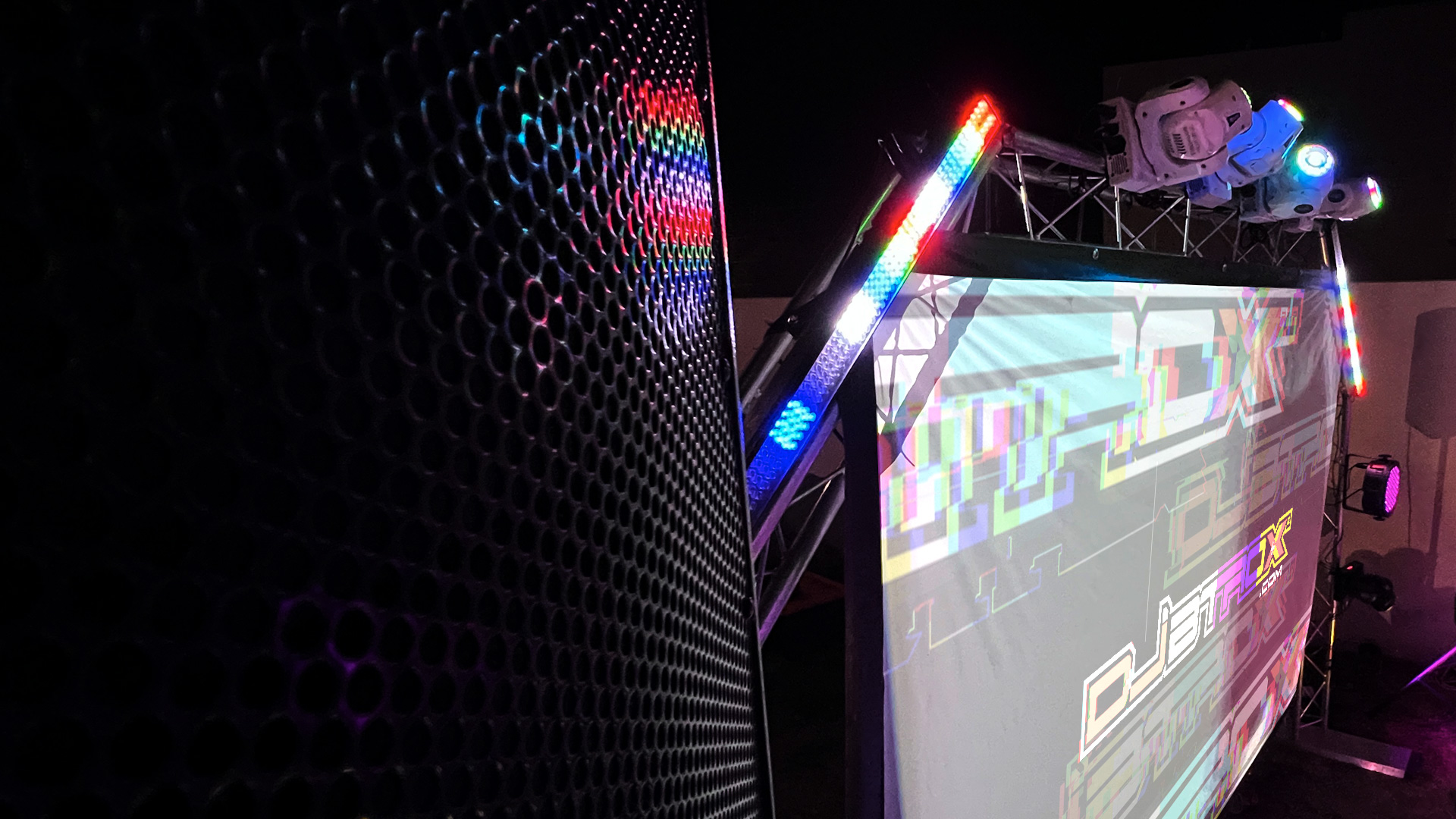 Renta de Audio, Video e Iluminación | DJ Btrox | El mejor DJ de Querétaro
